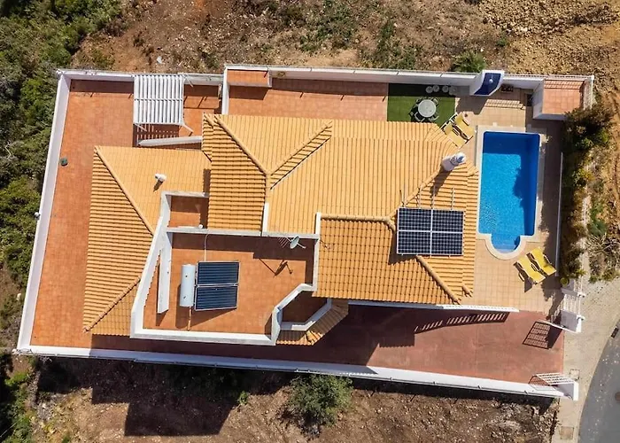 Chris By Gabi Miguel Villa *